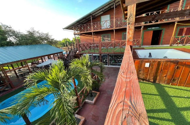 PLAZA EL OASIS WOOD HOUSE